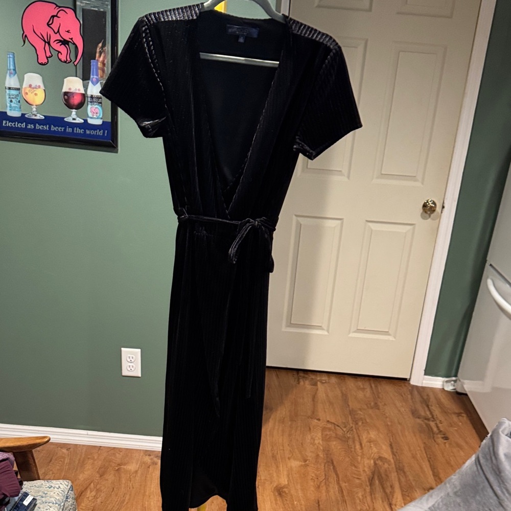Like New Rachel Roy Elegant Black Wrap Dress